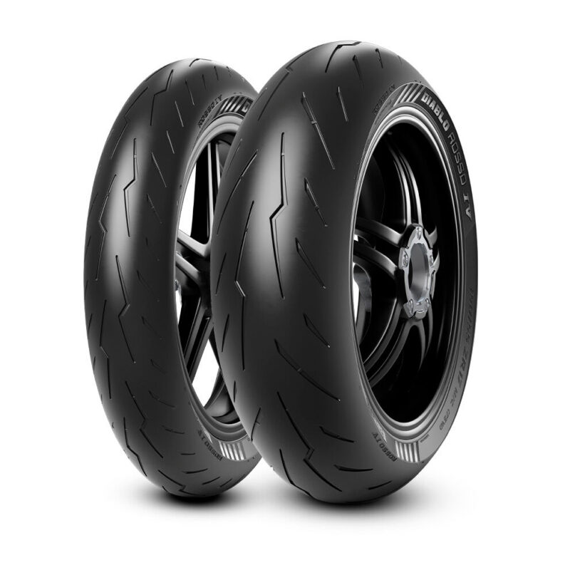 Pneu Pirelli 110/70ZR17 Diablo Rosso IV (TL)  (54W) (D)