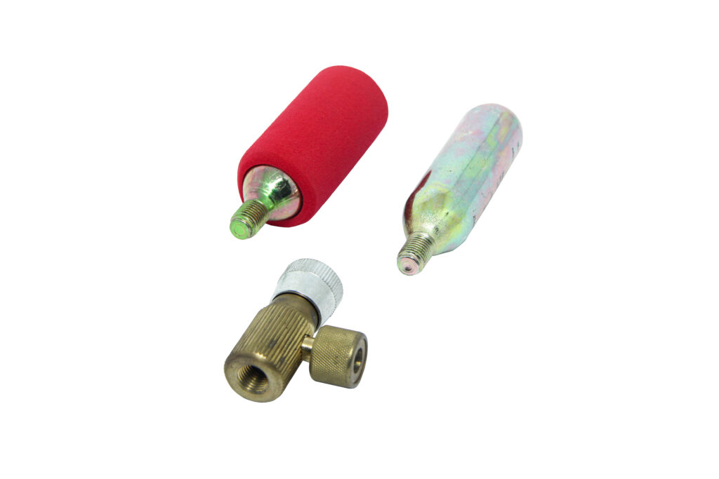 KIT P/Encher Pneu Bering (Bikes) Valv + 2 Garrafas CO2 16G